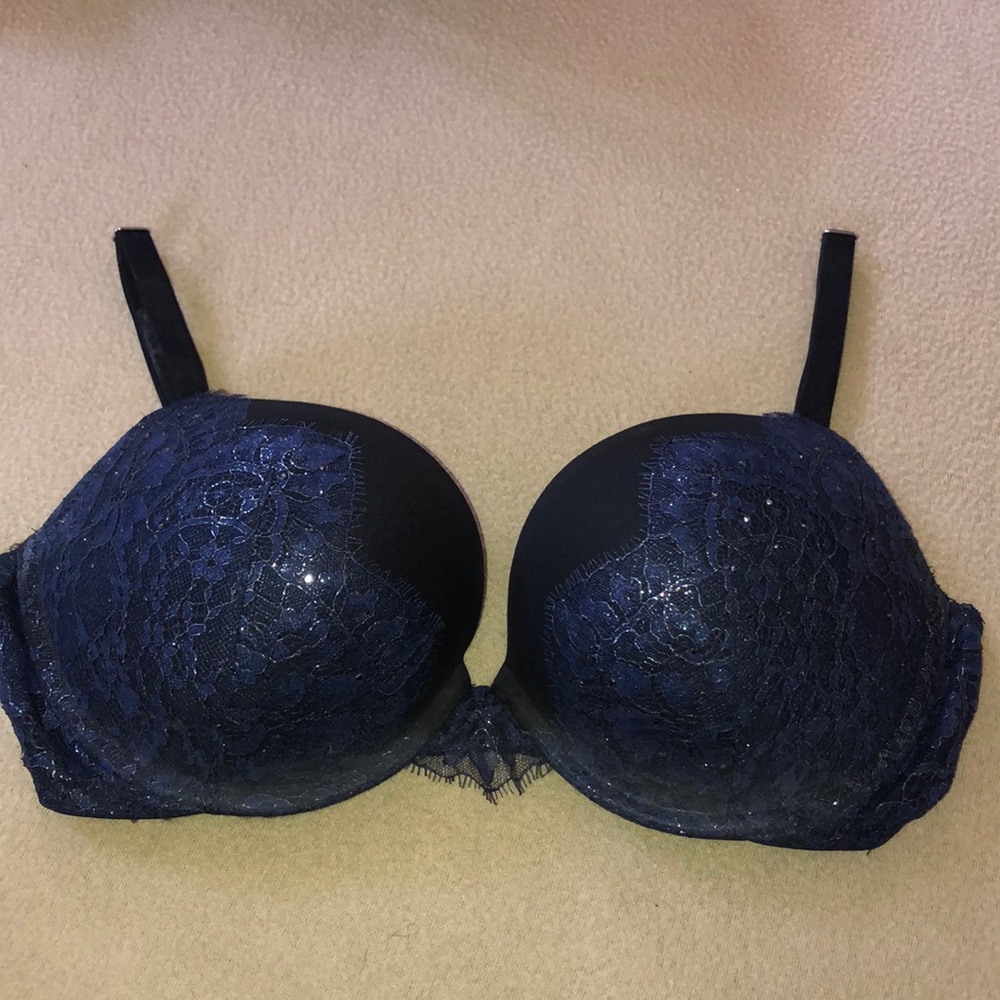 Victoria Secret Black w/ Navy Blue Lace Bra